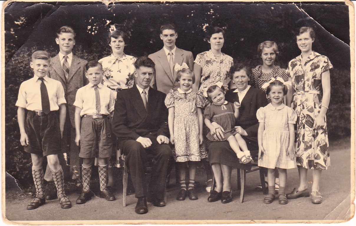 1953_familie_Deylen_Medium.jpg